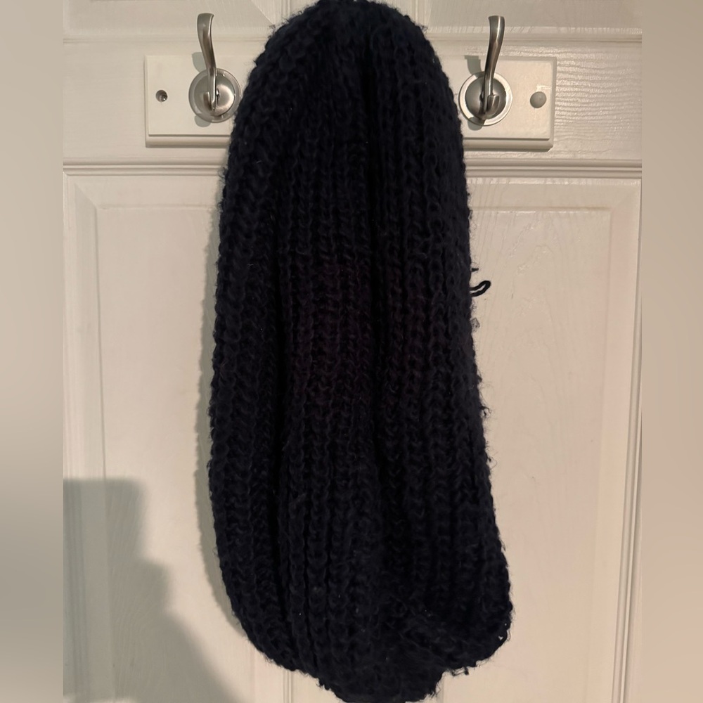 Forever 21 Navy Blue ∞ Scarf